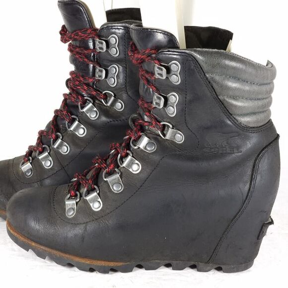 Sorel Women’s Conquest US 6 Black Leather Waterproof Wedge Ankle Winter Boots - Picture 2 of 16